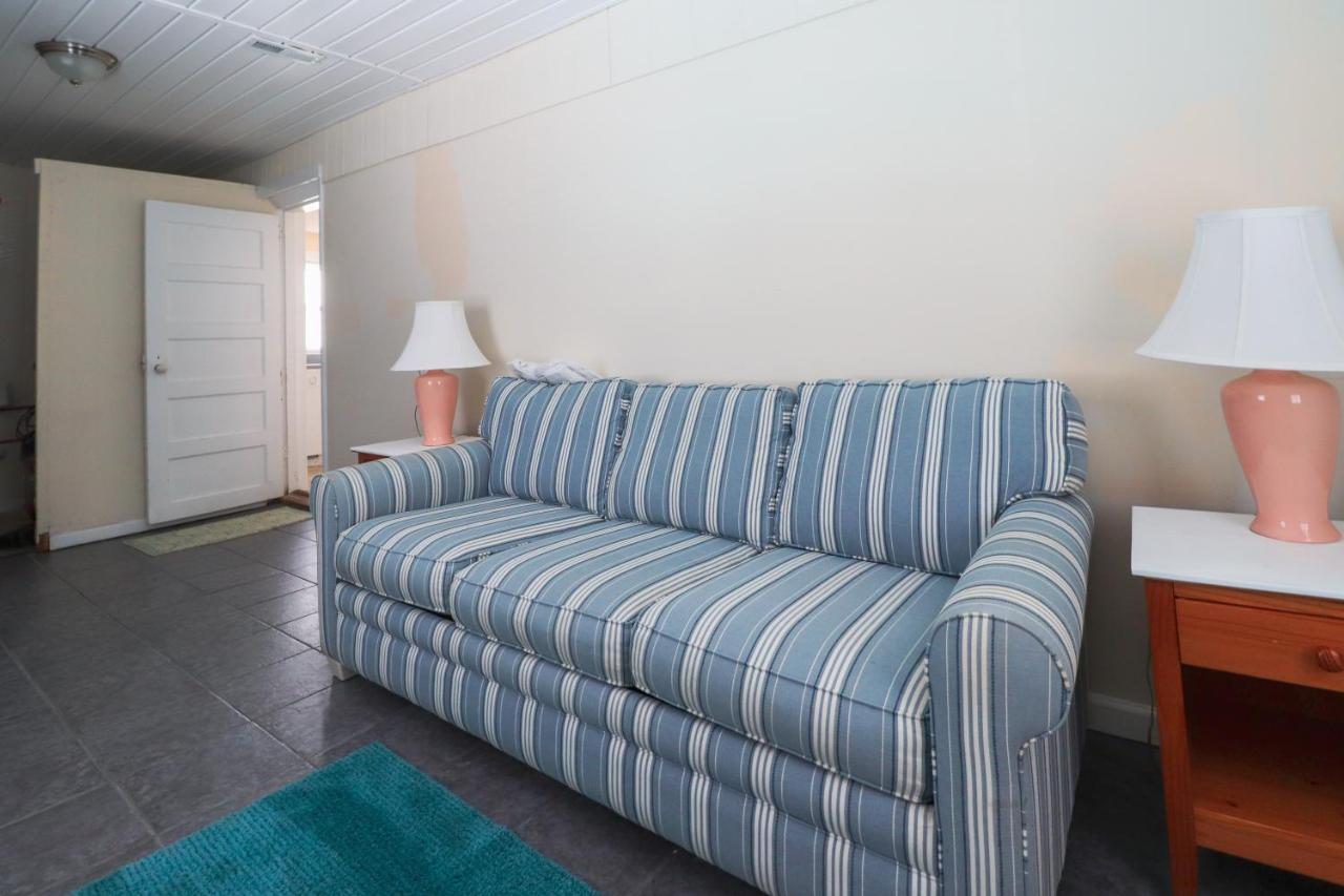 Loris Landing Cottage Миртл-Бич Экстерьер фото